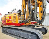 BAUER BG 20 H Rotary Drilling Rig - Year 2012