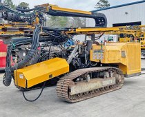 KLEMM Hydraulic drill rig KR 806-3F - Year 2016